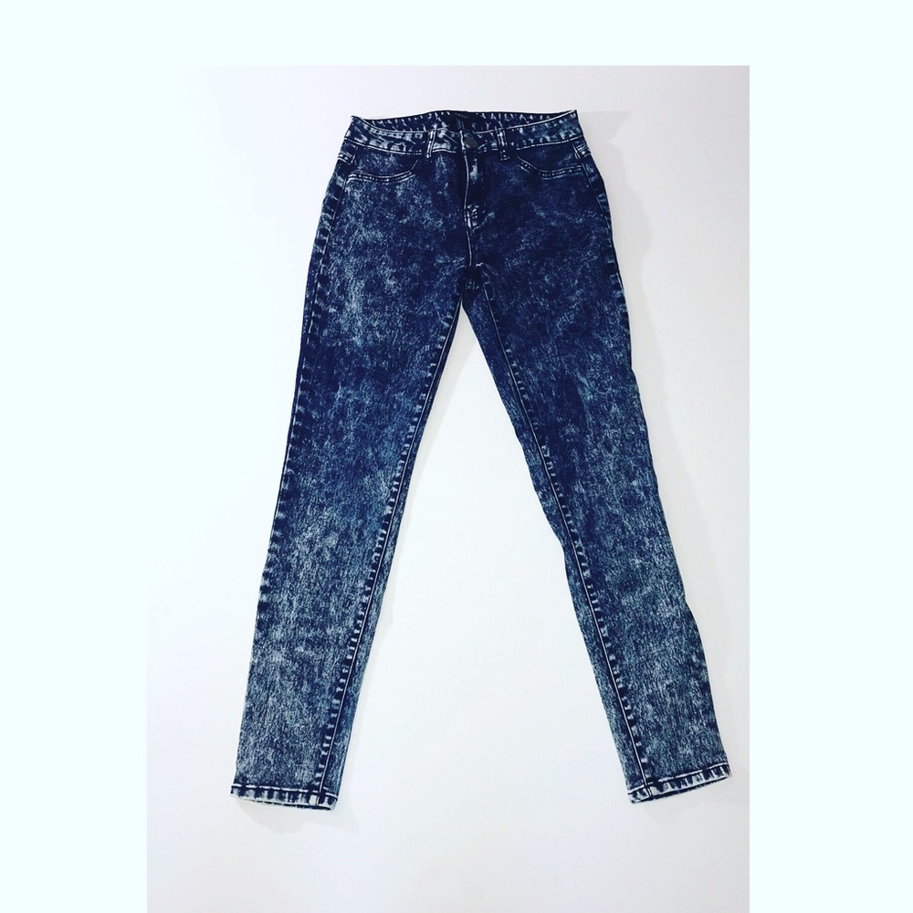 NWOT FOREVER 21 jeans US WOMENS 27